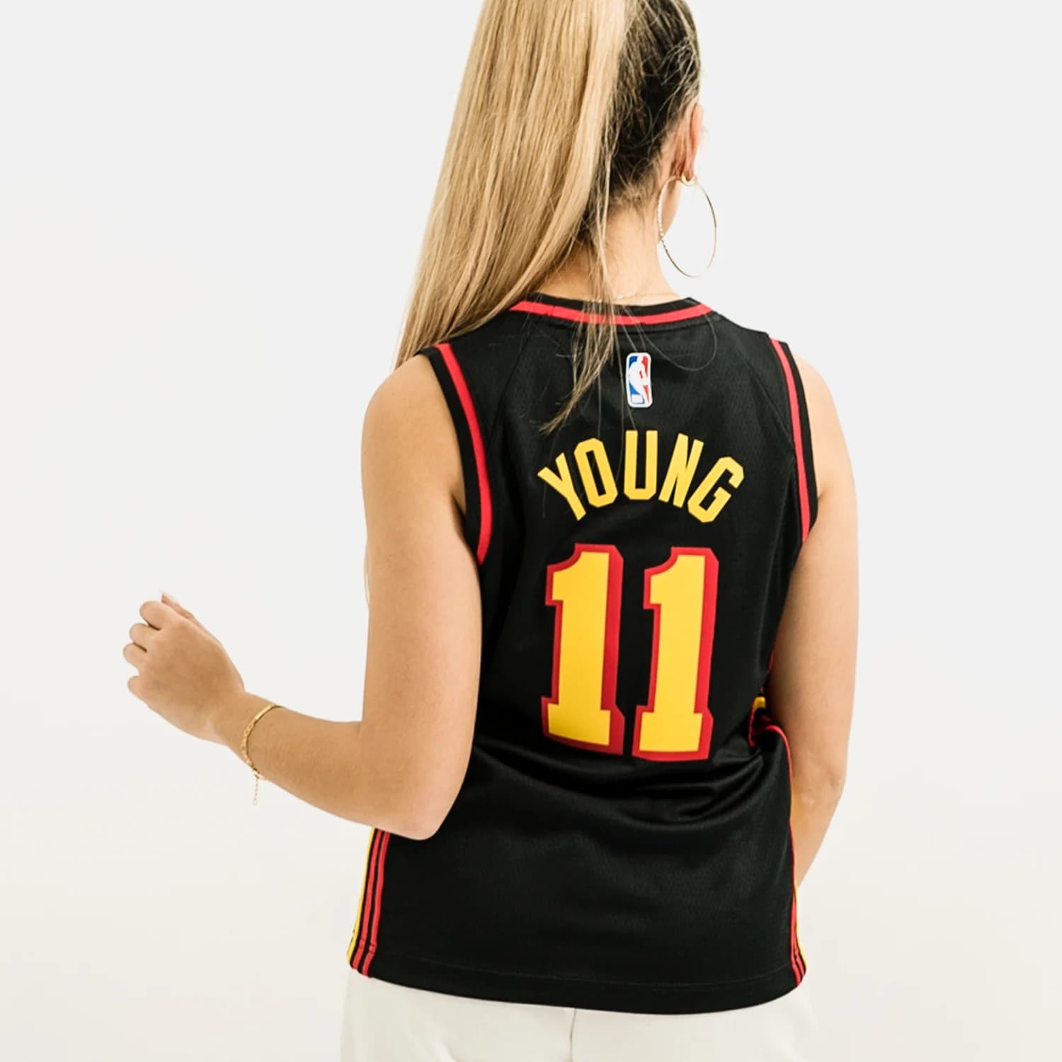 2021-22-Atlanta-Hawks-Trae-Young-11-Youth-Swingman-Statement-Edition-Black-Jersey-4
