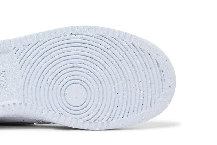 Кроссовки Nike Wmns Court Vision Low Next Nature 'White Platinum Violet'