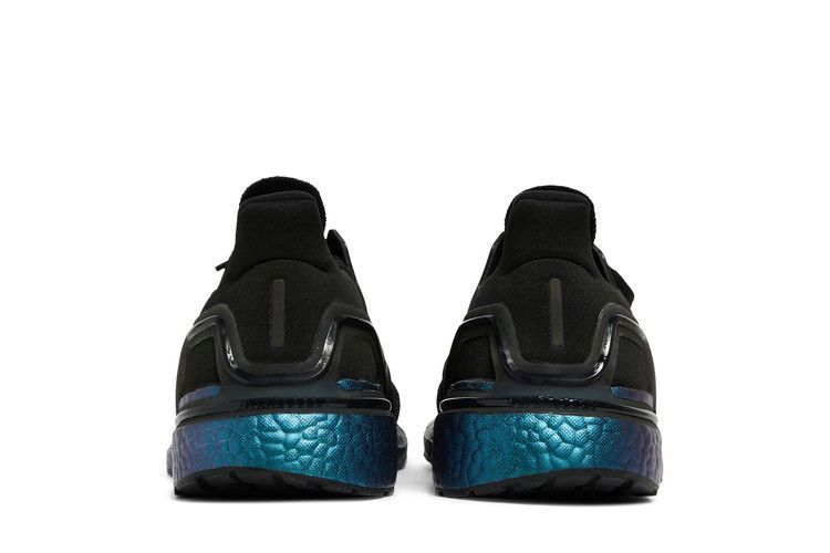 Кроссовки adidas UltraBoost 20 'Black Signal Cyan'