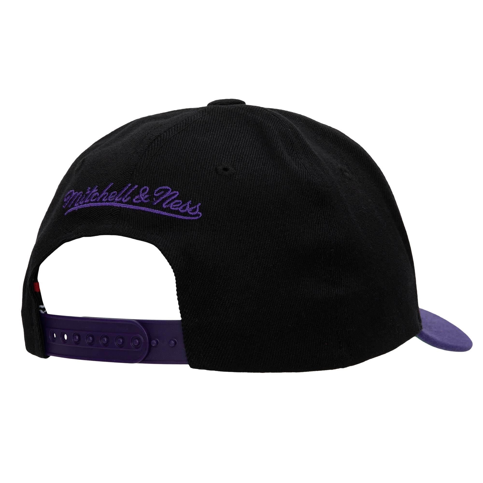 Бейсболка Mitchell & Ness 8 Bit XL Classic Red Los Angeles Lakers Hat