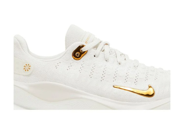 Krossovki-Nike-Wmns-ReactX-Infinity-Run-4-Gum-Light-Brown-Metallic-Gold-1