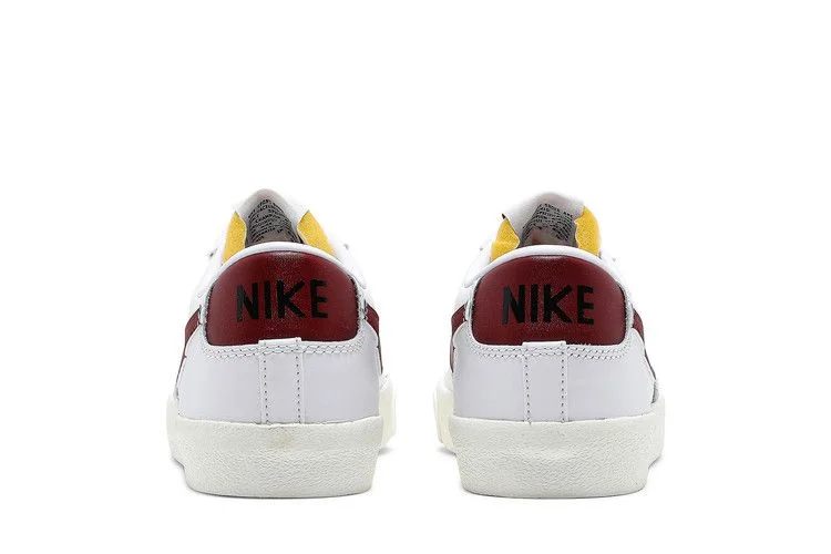 Кроссовки Nike Blazer Low '77 Vintage 'Team Red'