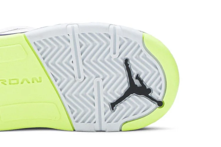 Krossovki-Air-Jordan-5-Retro-TD-Alternate-Bel-Air-4