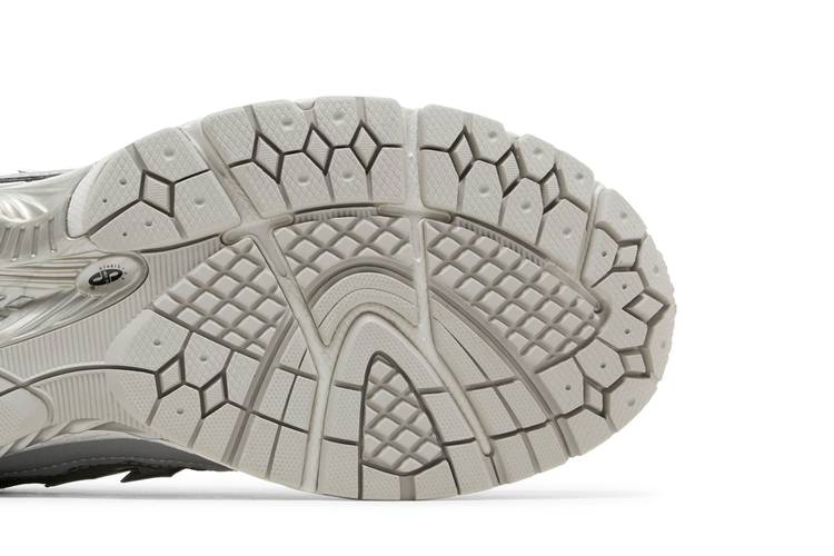 Кроссовки New Balance 1906D 'Protection Pack - Silver Metallic'
