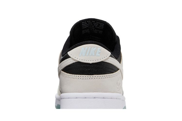 Кроссовки Nike Wmns Dunk Low 'Supersonic'