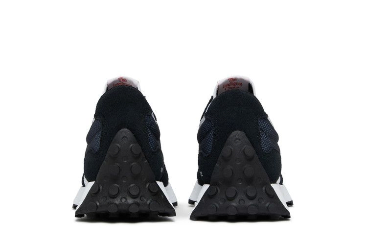 Кроссовки New Balance 327 'Black White'