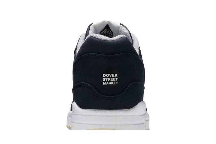 dover-street-market-x-air-max-1-brave-blue-ah8051-400_06