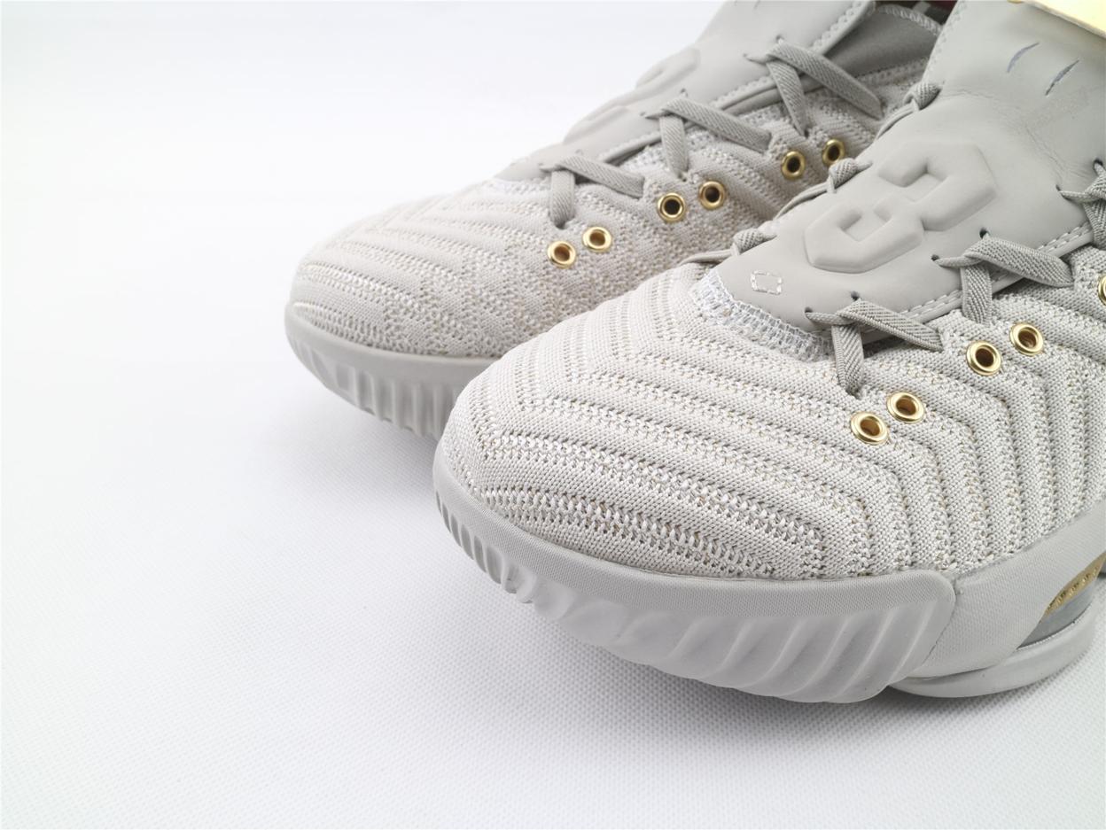 Кроссовки HFR x Nike Wmns LeBron 16 Harlem’s Fashion Row