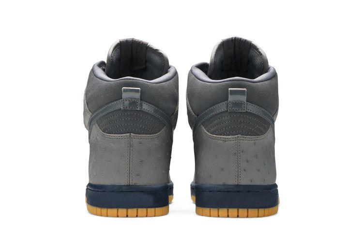 Кроссовки Nike Dunk High Deluxe