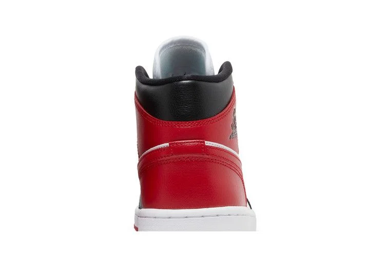 Кроссовки Wmns Air Jordan 1 Mid 'Alternate Bred Toe'