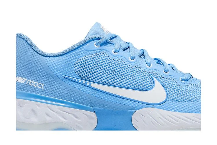Krossovki-Nike-Alpha-Huarache-Elite-3-UNC-1