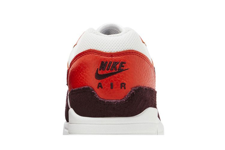 air-max-1-burgundy-crush-fn6952-102_06