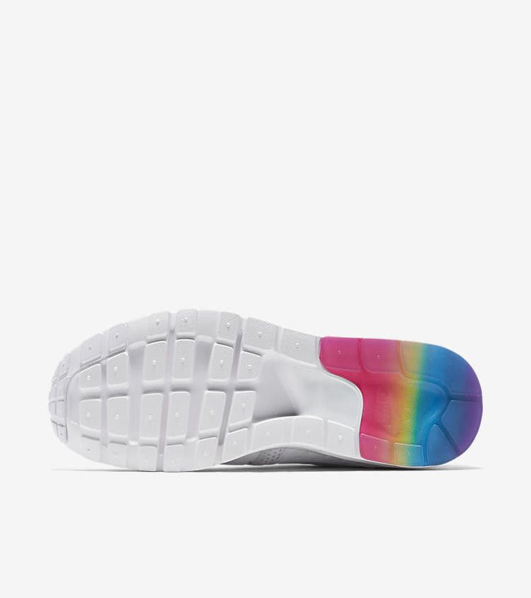 wmns-air-max-zero-qs-be-true-863700-101_04
