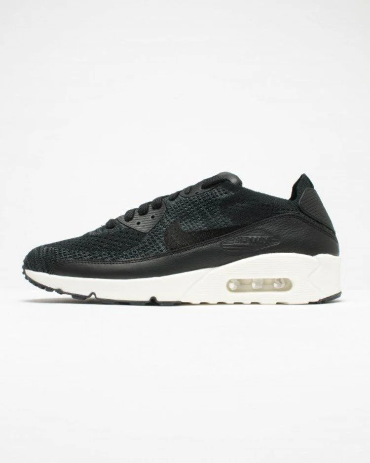 Krossovki-NikeLab-Air-Max-90-Flyknit-Black-Sail-2
