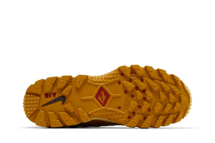 Кроссовки Nike Air Humara QS 'Buff Gold'