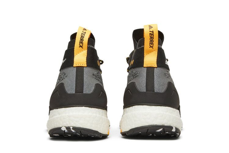 Кроссовки Parley x adidas Terrex Free Hiker 'Black White Speckled'