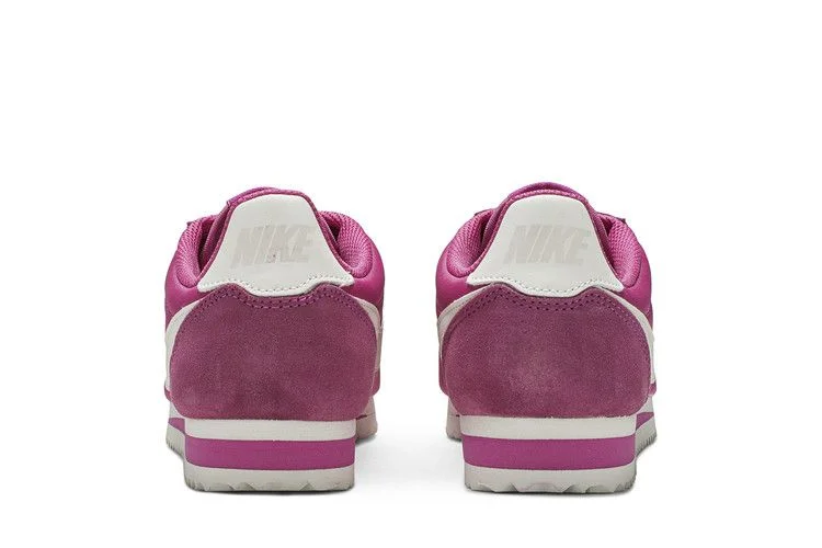 Krossovki-Nike-Wmns-Classic-Cortez-Nylon-Active-Fuchsia-5