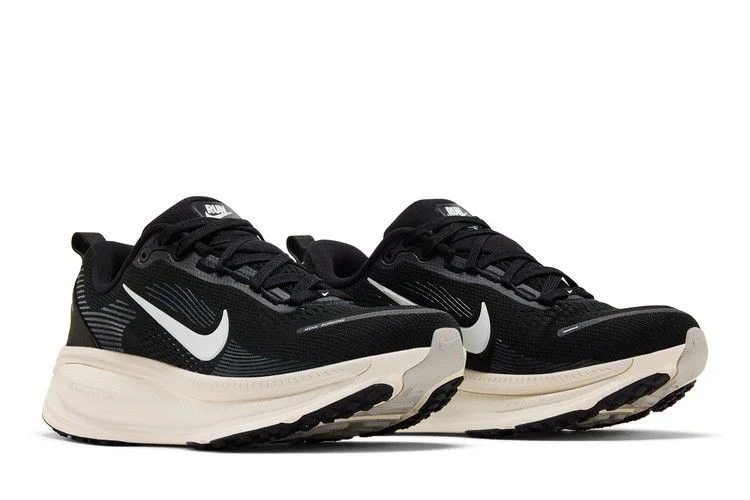 Krossovki-Nike-Wmns-Vomero-18-Black-Coconut-Milk-7