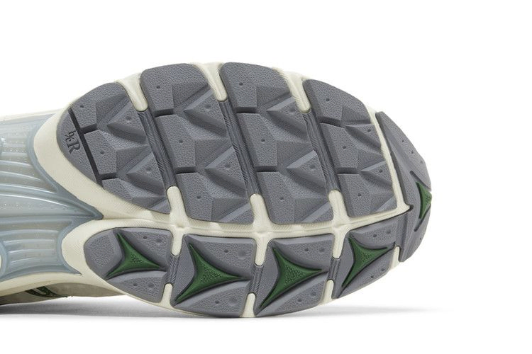 Кроссовки Saucony Minted NY x ProGrid Triumph 4 'Cream Green'
