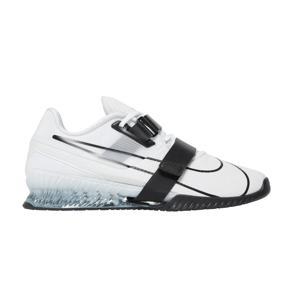Krossovki-Nike-Romaleos-4-White-Black-Sample