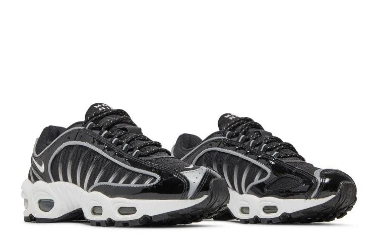 Krossovki-Nike-Wmns-Air-Max-Tailwind-4-NRG-Black-Patent-7