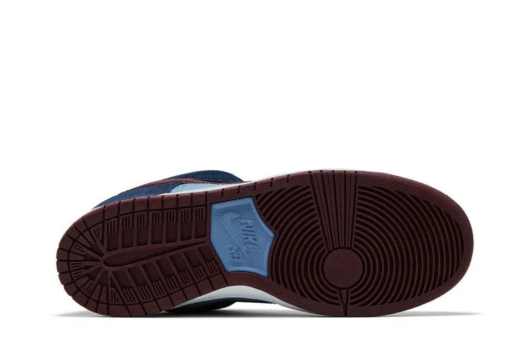 Кроссовки FTC x Nike Dunk Low Premium SB 'Finally'