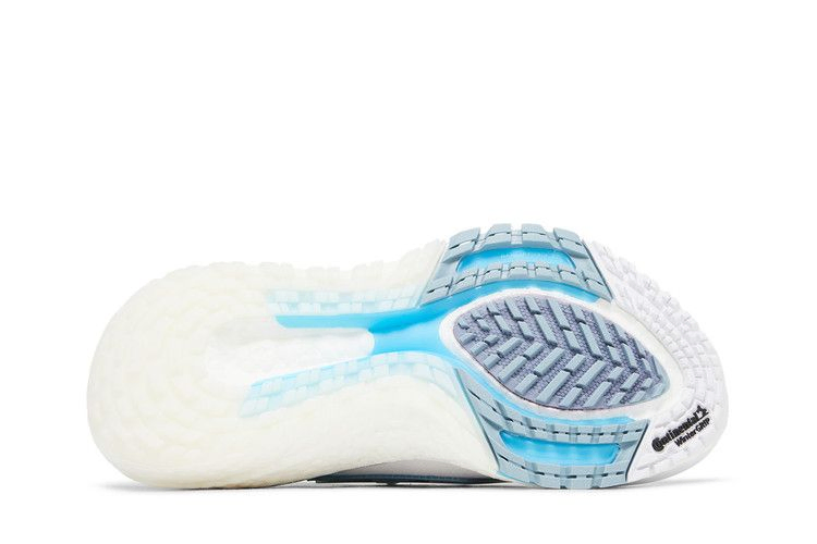 Кроссовки Adidas Wmns UltraBoost 22 Cold.RDY 'Blue Tint Silver Metallic'