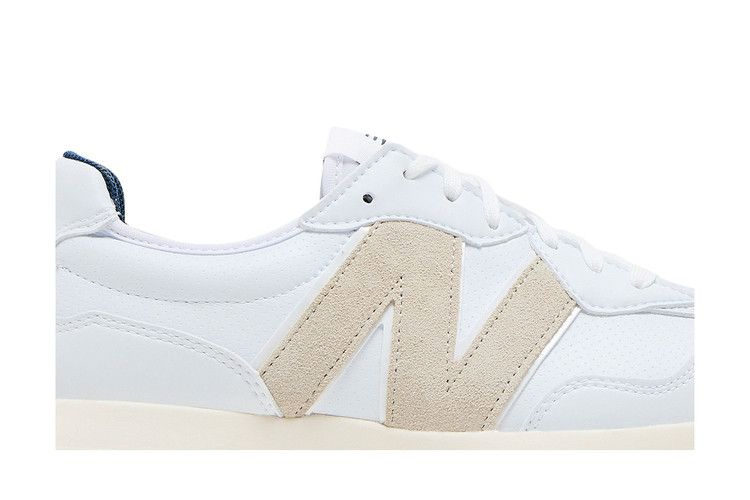 Кроссовки New Balance Wmns 327 Golf 'White Gum'