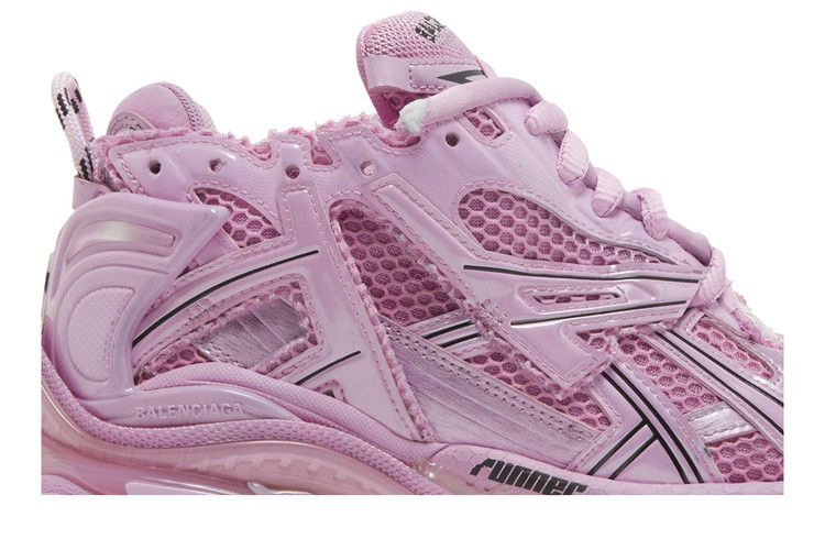 Кроссовки Balenciaga Wmns Runner Sneaker 'Pink'