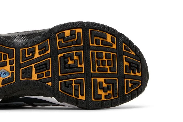 Кроссовки Nike Wmns Air Sunder Max 'Canyon Gold'