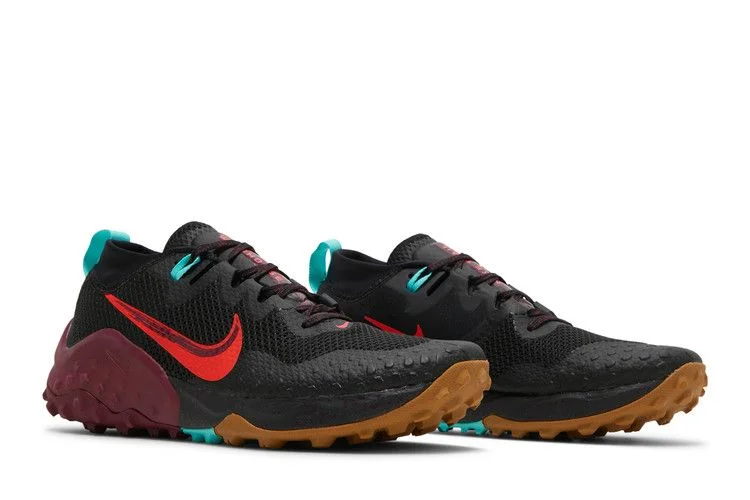 Krossovki-Nike-Wildhorse-7-Black-Bright-Crimson-7