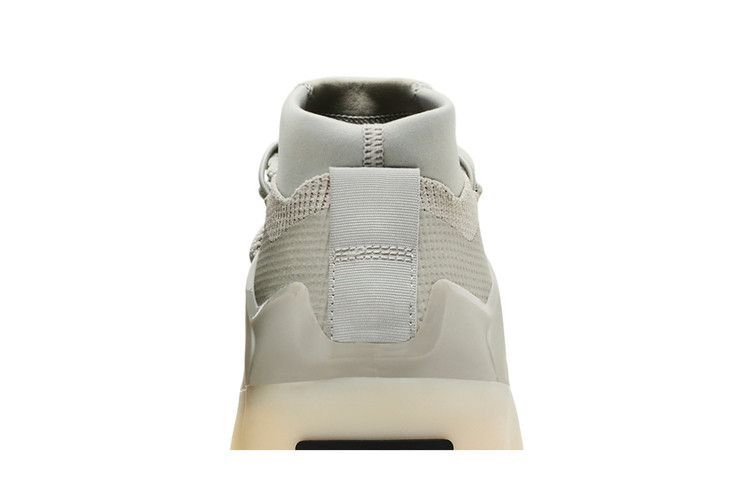 Кроссовки Fear of God Athletics x adidas I BASKETBALL 'Sesame Carbon'