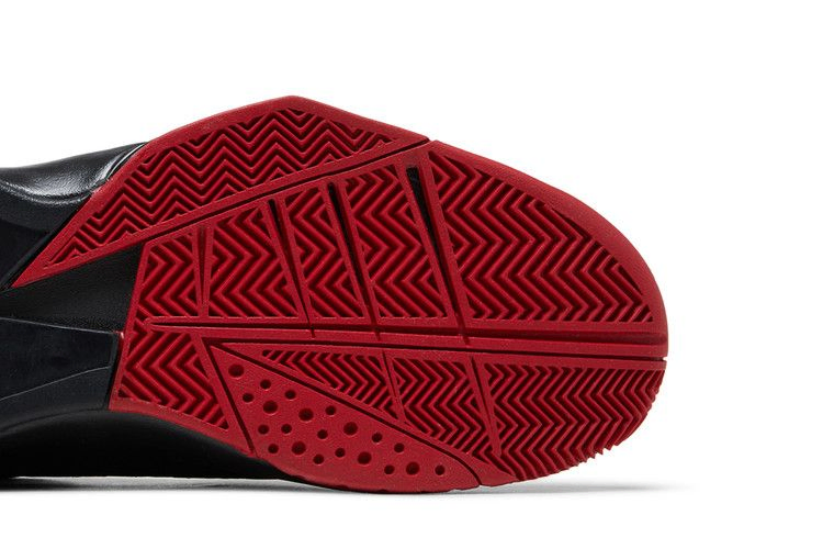 Кроссовки Air Jordan True Flight 'Black Gym Red'