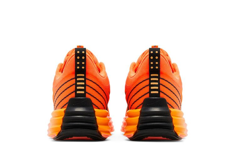 lunar-roam-hyper-crimson-hj9145-809_05