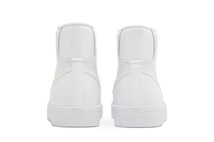 Кроссовки Nike Wmns Blazer '77 Vintage Mid 'Triple White'