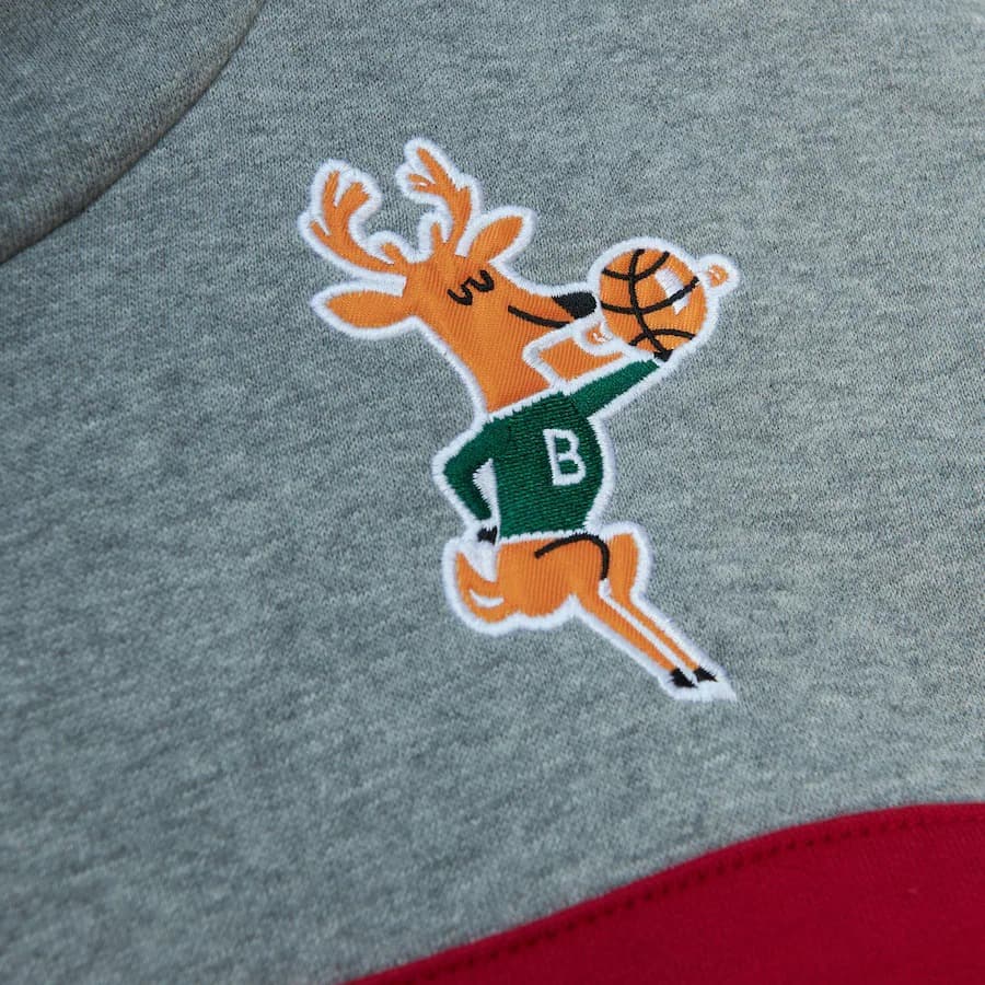 Худи Mitchell & Ness Green Milwaukee Bucks Head Coach Pullover Hoodie