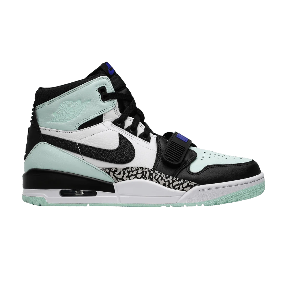 Krossovki-Air-Jordan-Legacy-312-Igloo