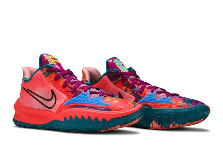 kyrie-low-4-1-world-1-people-cw3985-600_07