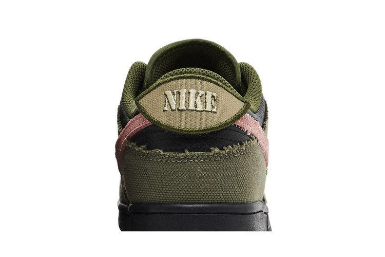 Кроссовки Nike Dunk Low 'Dunks Not Dead'