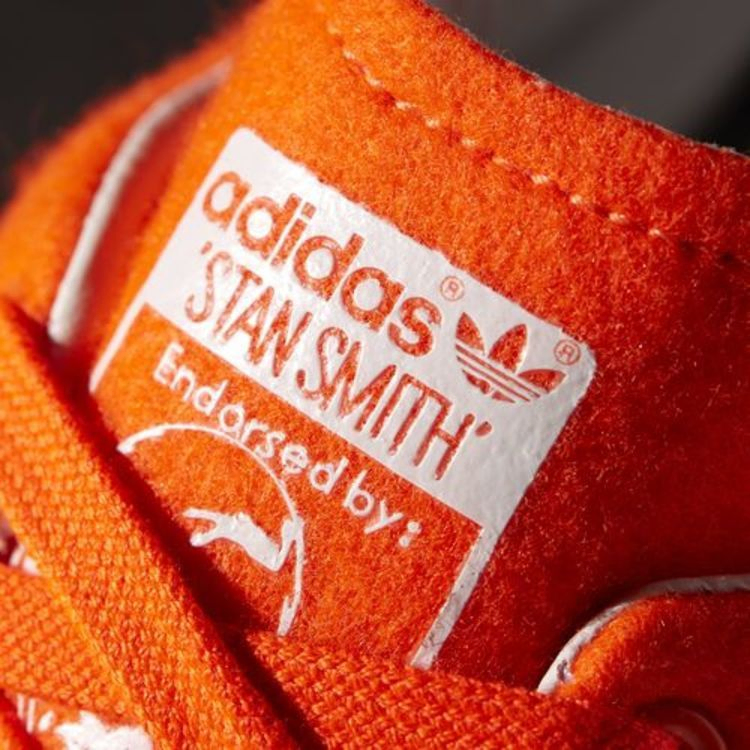 Кроссовки Pharrell Williams x adidas Stan Smith 'Solar Orange'