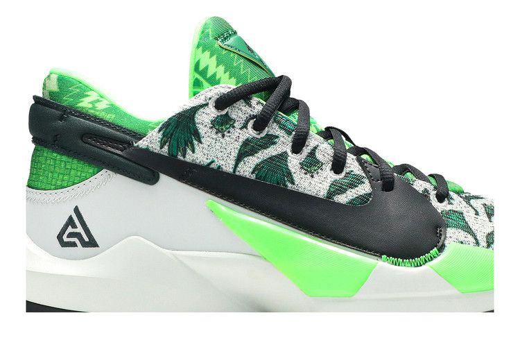 zoom-freak-2-naija-da0907-002_01