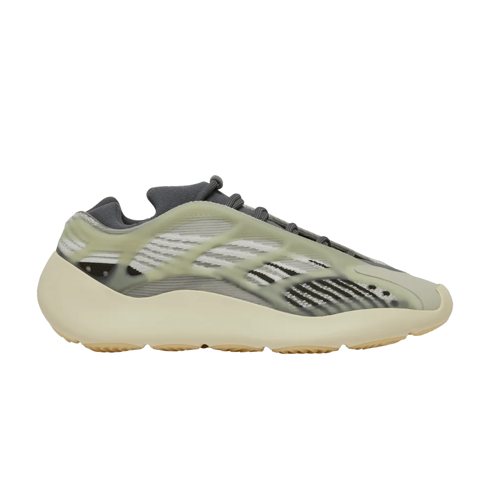 Krossovki-adidas-Mens-Yeezy-700-V3-Fade-Salt
