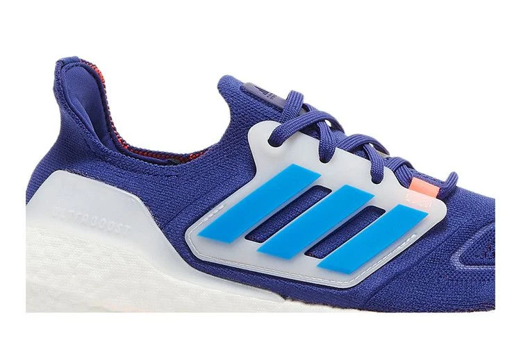 Krossovki-adidas-UltraBoost-22-Legacy-Indigo-1