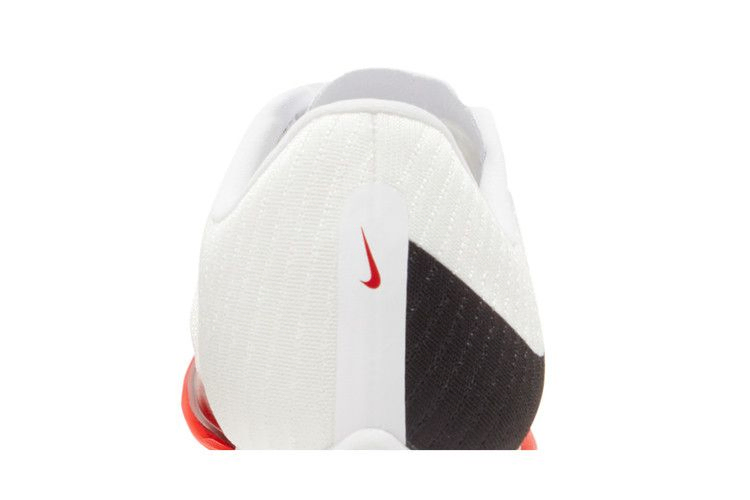 air-zoom-maxfly-more-uptempo-white-university-red-dn6948-111_06