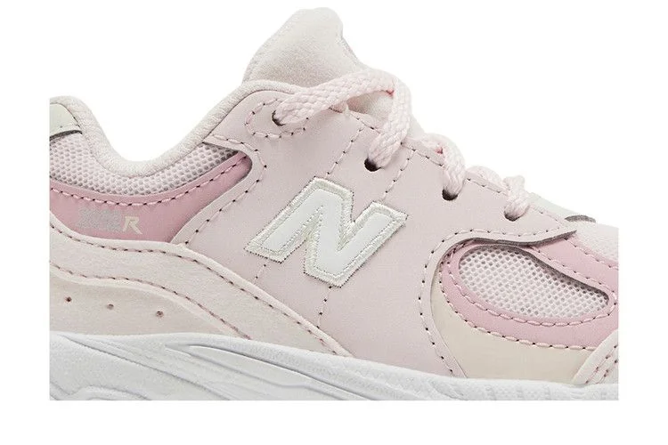 Krossovki-New-Balance-2002R-Toddler-Pink-Granite-1