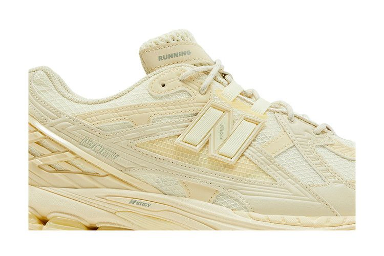 Кроссовки New Balance 1906U 'Butter Yellow'