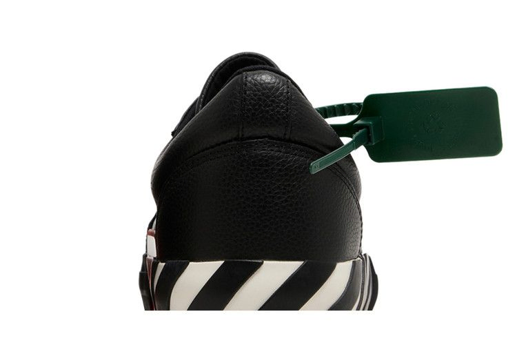 Кроссовки Off-White Vulc Sneaker 'Black White'