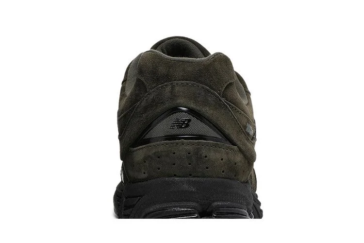 Кроссовки New Balance 2002R 'Olive'