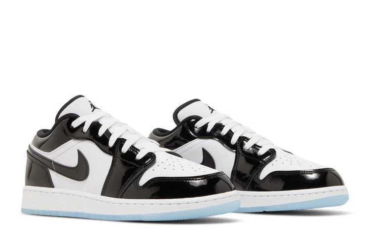 Krossovki-Air-Jordan-1-Low-SE-GS-Concord-7