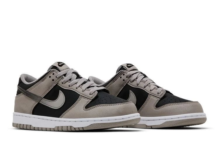 Krossovki-Nike-Dunk-Low-GS-College-Grey-Black-7